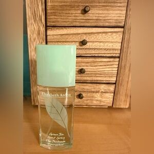 Elizabeth Arden Green Tea Eau de Toilette Spray NOB 1.7 fl oz